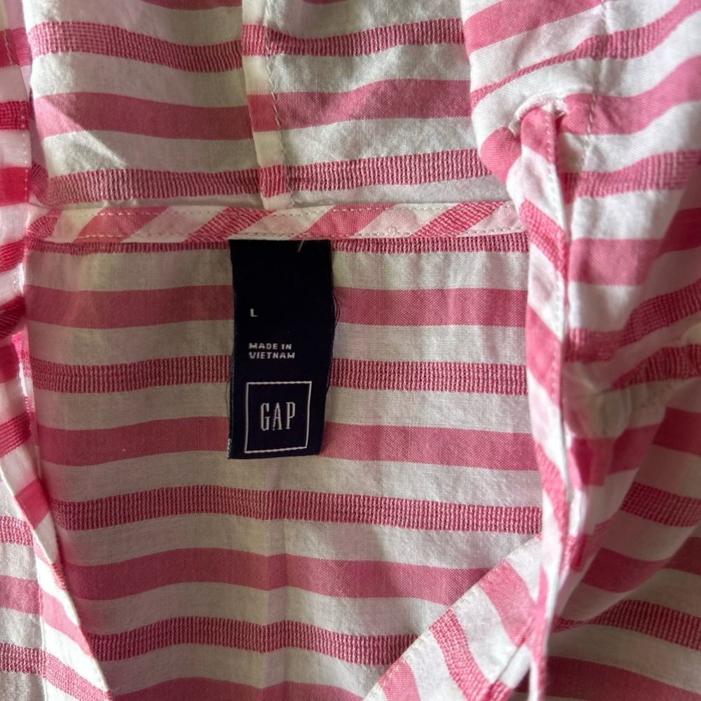 🌺gap🌺 - Picture 2 of 2